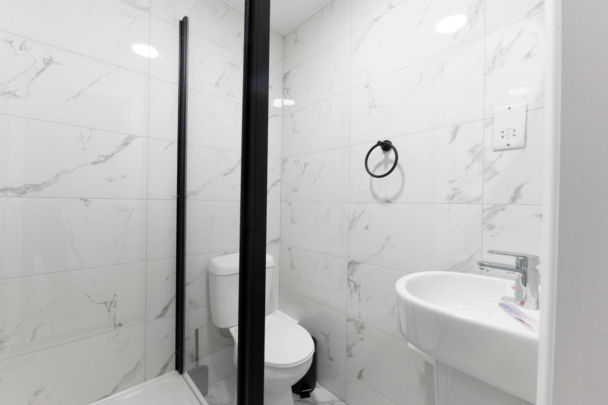 Marina Hotel لندن المظهر الخارجي الصورة